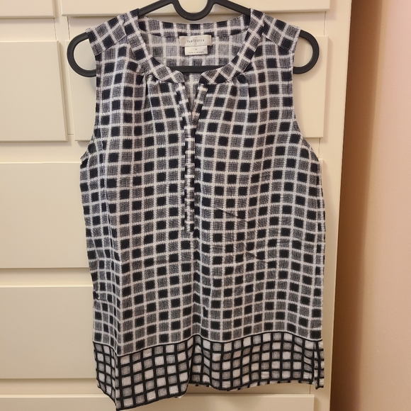 Van Heusen Top - Picture 1 of 4